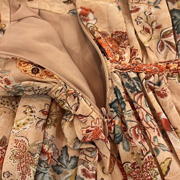 Festival Top & Skirt Set - Picture 6 of 8